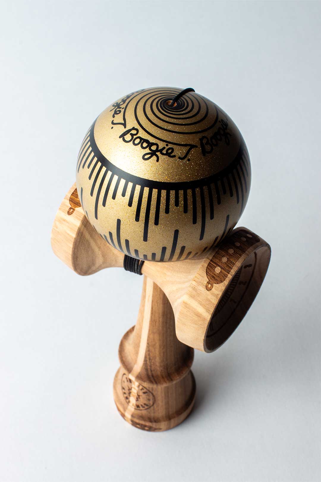 BOOGIE T - GOLD - AMPED - Image 6