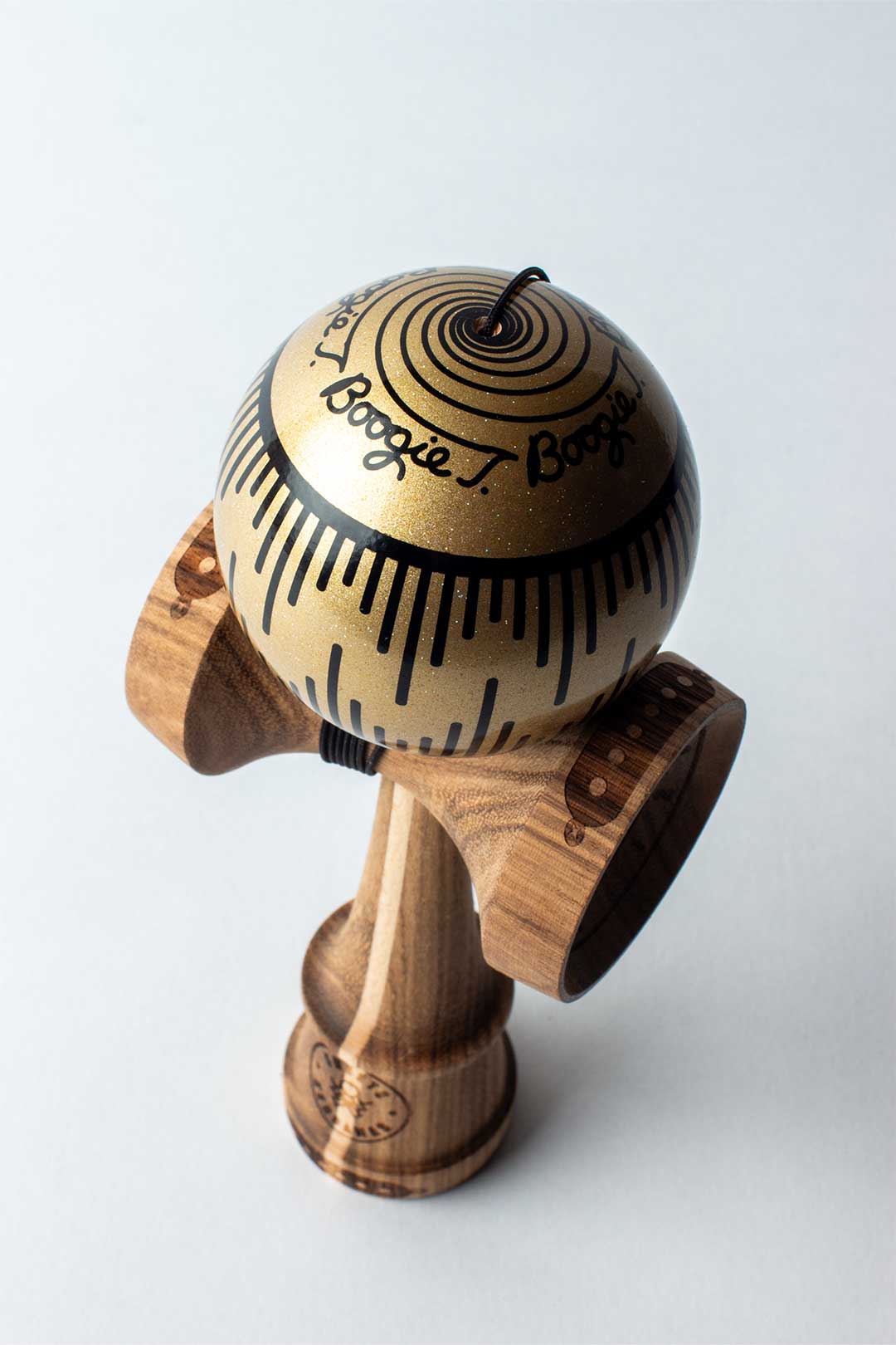 BOOGIE T - GOLD - AMPED - Image 9