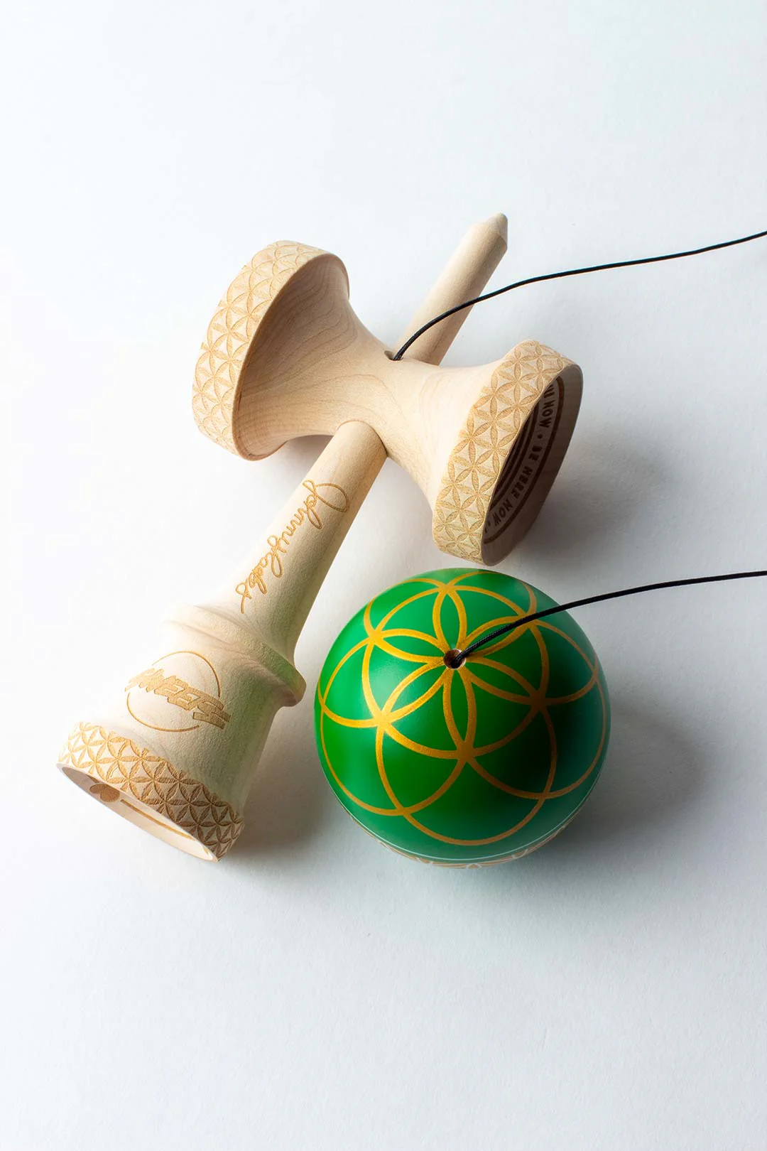 JOHNNY RAEKES - SIGNATURE MOD - BROKEN SHAPE - Image 3