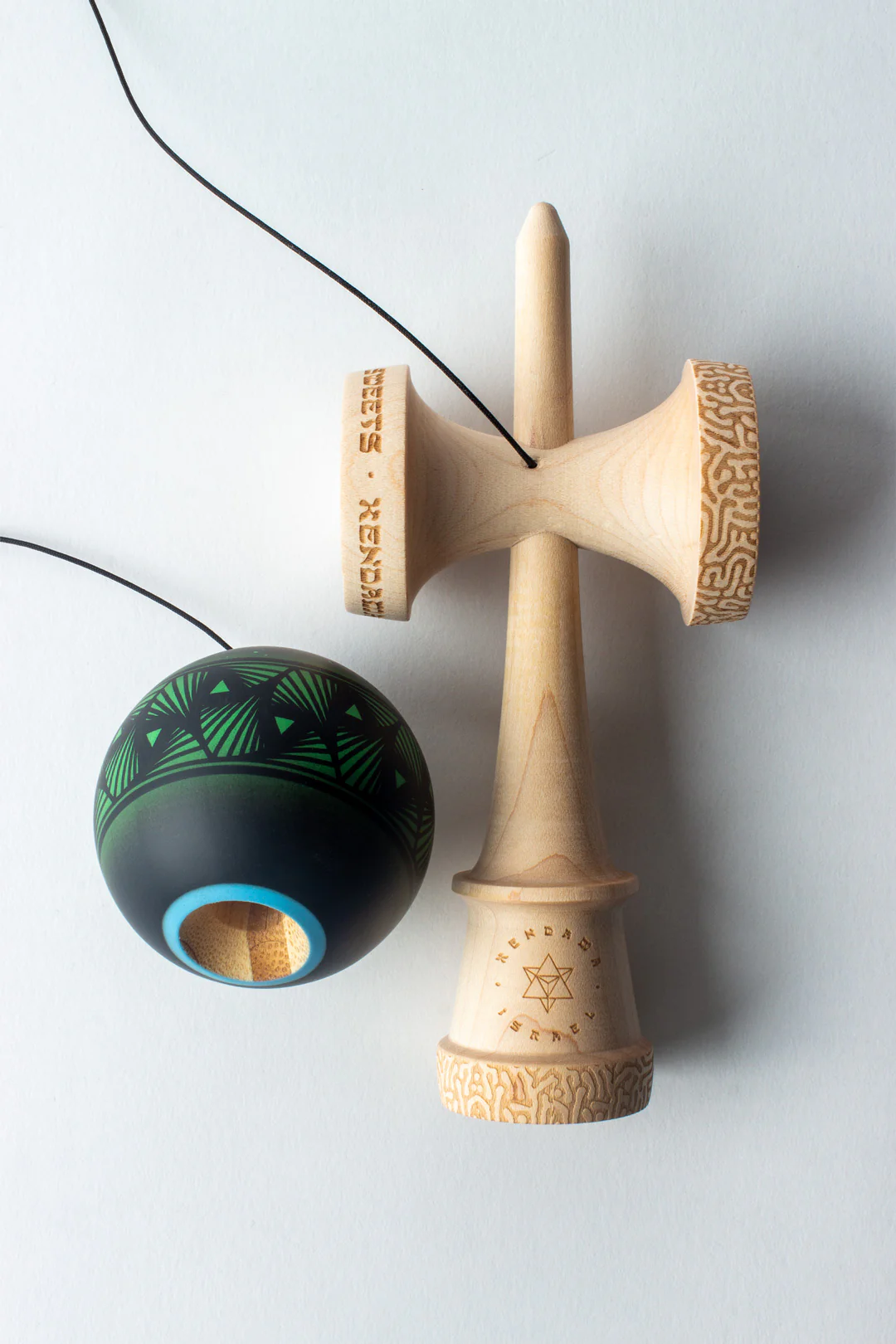 KENDAMA ISR x SWEETS - GREEN - G SHAPE - Image 8