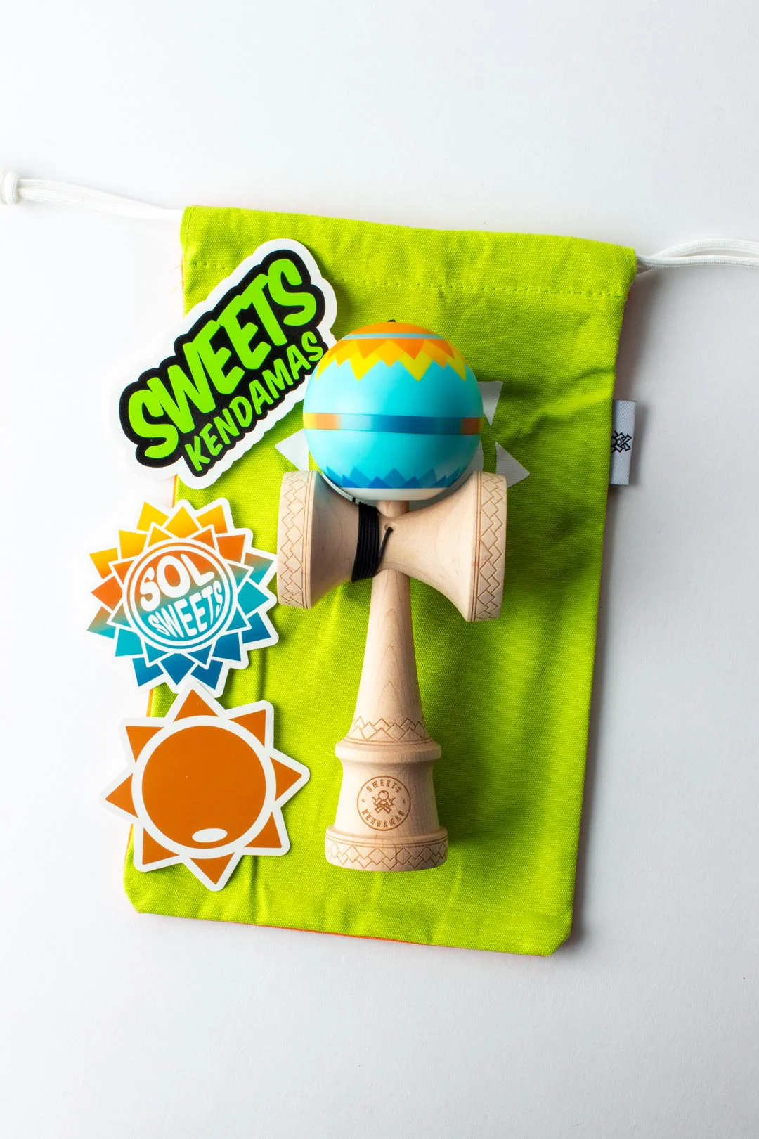 SWEETS X SOL COLLAB - 2UP - CUSHION CLEAR - Image 10