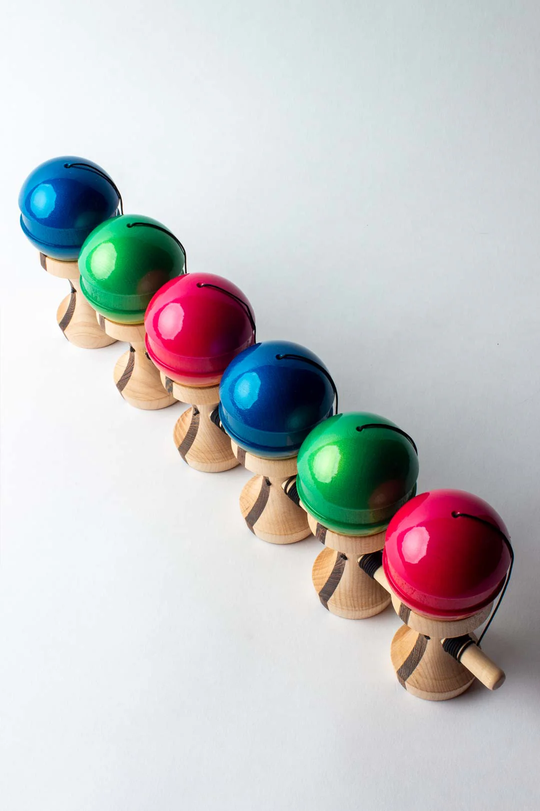 SWEETS SIX CUP KENDAMA - Image 21