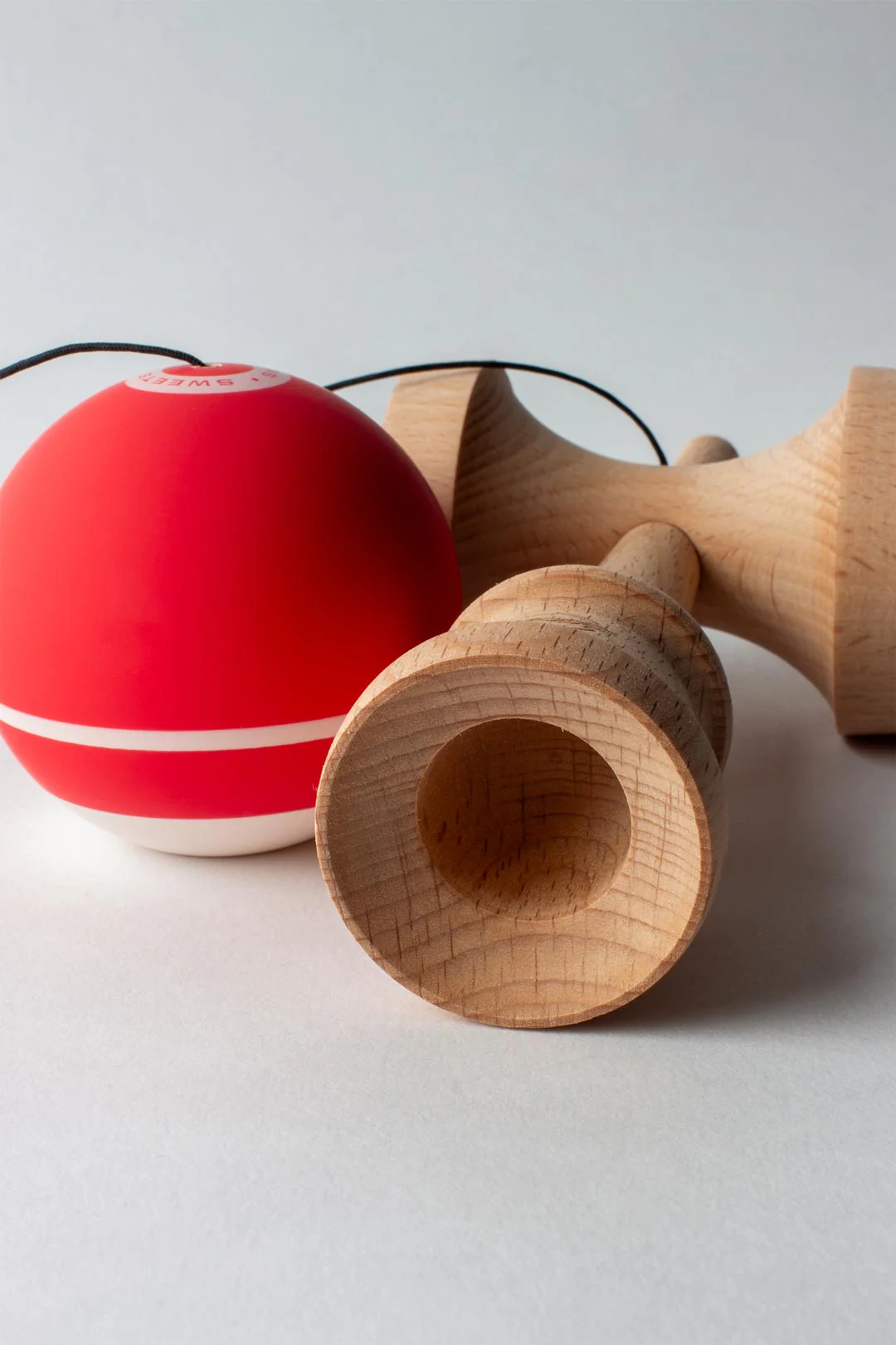 Tracker - Red - Image 5