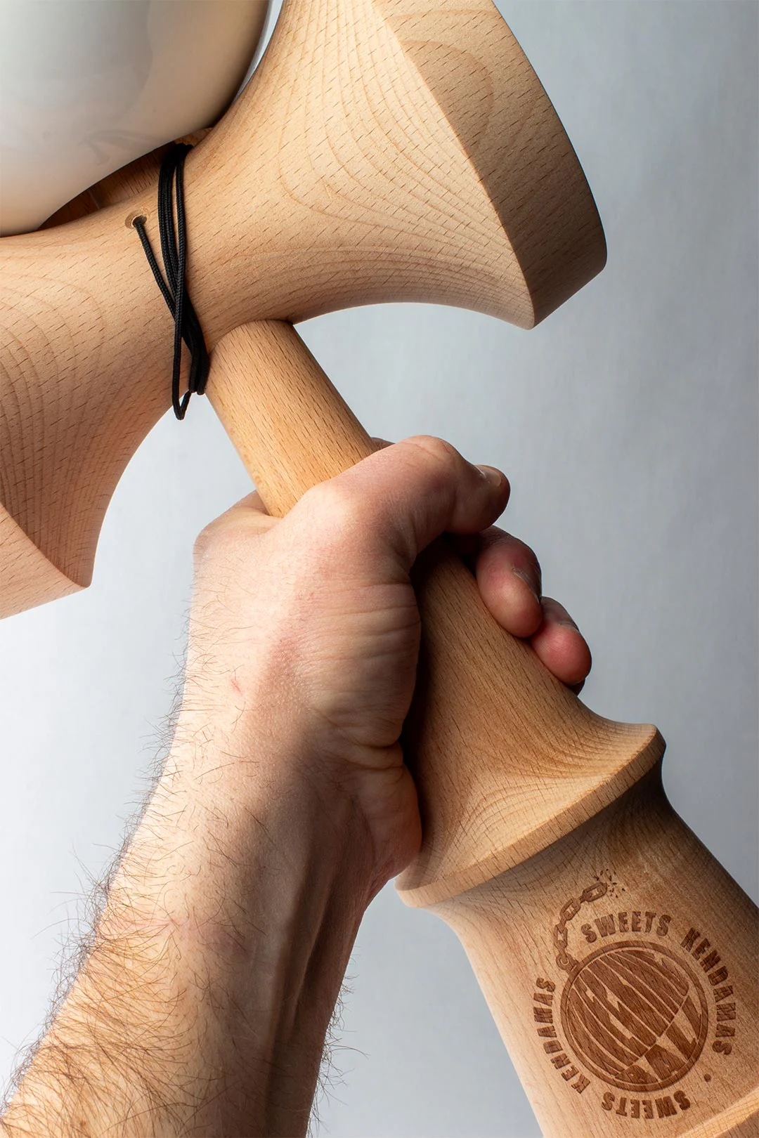 ⚠ WRECKING BALL KENDAMA ⚠ - Image 3